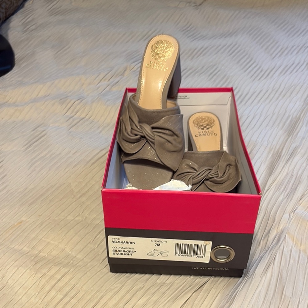 Vince Camuto Women's Taupe Slide Sandals